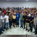 MDB PRESENTE NO BICO DO PAPAGAIO