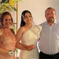 MARIA EDUARDA MOURÃO NEGREIROS CELEBRA FORMATURA EM MEDICINA AO LADO DO PAIS