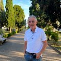 PAULO HERNANDES MARCA FOLHINHA DE IDADE NOVA