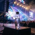 NOVA REGRA EXIGE ÁGUA GRATUITA PARA TODOS EM GRANDES EVENTOS