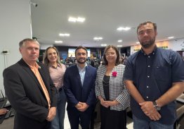 NA ABERTURA DO LEGISLATIVO ARAGUAINENSE