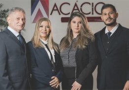 DONAS DO NEGÓCIO, COMITÊ MULHER SICREDI E ACÁCIO CONTÁBIL APRESENTAM. O CENÁRIO DO MEI EM 2026