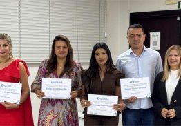 "ESTE É APENAS O COMEÇO." NOVA FASE EM TOCANTINÓPOLIS. MARIA DAIUSA ASSUME A ACITO COM FOCO EM RECONSTRUÇÃO E TRANSPARÊNCIA.