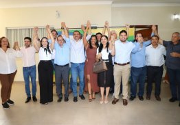 REPUBLICANOS VAI COM "ARTILHARIA PESADA" PARA AS URNAS 