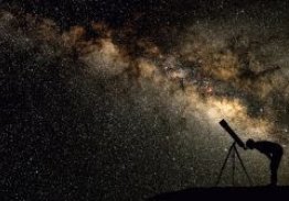 8 DE ABRIL NÃO É O DIA INTERNACIONAL DA ASTRONOMIA: ENTENDA A VERDADE POR TRÁS DA DATA