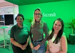 DONAS DO NEGÓCIO SICREDI E SEBRAE REALIZAM O MASTERCLASS MULHERES NO PODER EM ARAGUAÍNA NO MÊS DE MAIO