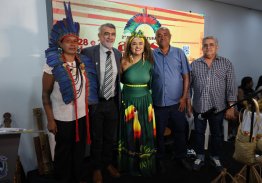 "A CASA DO POVO É PARA O POVO", AFIRMA AMÉLIO CAYRES NA ABERTURA DA 2ª FEIRA DAS MULHERES EMPREENDEDORAS DA AMAZÔNIA