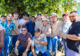 AMÉLIO CAYRES DESTACA TRADIÇÃO SERTANEJA NA CAVALGADA DE ARAGUAÍNA