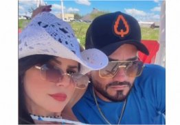 AMOR À BEIRA-MAR. RAYONES E DIRLENE CELEBRAM 17 ANOS DE UNIÃO!	