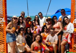 COM NADYAZINHA "ON THE BEACH" EM MARACAÍPE