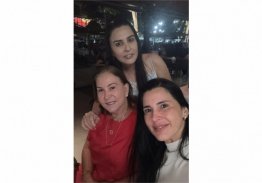 EM GOIÂNIA, KEILA, ALMIRA E SALVINA. SOGRAS JUNTAS É UM PERIGO!