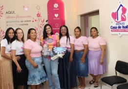 KARYNNE SOTERO VISITA AMPLIAÇÃO DA CASA DE ISABEL COM RECURSOS DO CAMAROTE SOLIDÁRIO DA AGROTINS