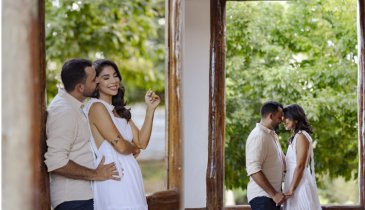 NATÁLIA LEMOS E RODOLFO QUEIROZ SOBEM AO ALTAR