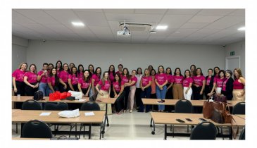 OUTUBRO ROSA: COMITÊ MULHER SICREDI E CMEC REÚNE MULHERES EM ARAGUAÍNA 