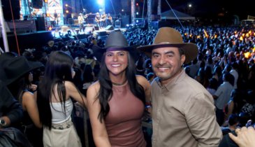 GOVERNADOR DO TOCANTINS E PRIMEIRA-DAMA NO ANIVERSÁRIO DE COLMÉIA