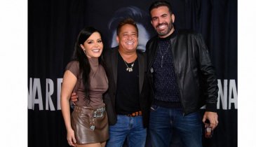 MARAISA, FERNANDO MOCÓ E LEONARDO NO PALCO DA 56ª EXPO BARBACENA