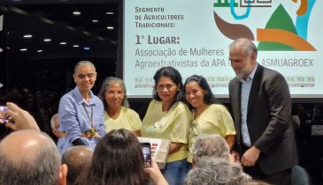MULHERES EXTRATIVISTAS DO CANTÃO GUARDIÃS DA SOCIOBIODIVERSIDADE