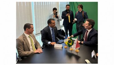 DEPUTADO ALEXANDRE GUIMARÃES, GOVERNADOR WANDERLEI BARBOSA E AMÉLIO CAYRES JUNTOS EM AGENDA PRODUTIVA EM BRASÍLIA