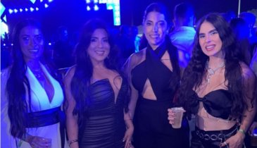 ELAS NO MAIOR SHOW DA HISTÓRIA