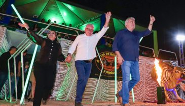 EM CASA: GOVERNADOR EM EXERCÍCIO LAUREZ MOREIRA ABRE EXPODUERÉ
