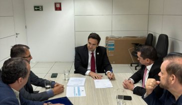 DEPUTADO FEDERAL ALEXANDRE GUIMARÃES LEVA COMITIVA TOCANTINENSE PARA AUDIÊNCIA NA AGÊNCIA NACIONAL DE MINERAÇÃO