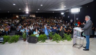 EM ARAGUAÍNA, GOVERNADOR LAUREZ MOREIRA PARTICIPA DO TCE DE OLHO NO FUTURO - ALIANÇA PELA VIDA