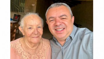 PREFEITO DE PORTO NACIONAL CELEBRA 79 ANOS DE SUA MÃE