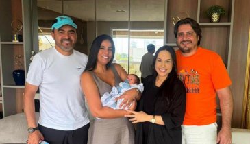 KARYNNE SOTERO E WANDERLEI BARBOSA CONHECENDO O AFILHADO: UM ENCONTRO DE AFETO E AMIZADE