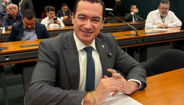 COMISSÃO DE VIAÇÃO E TRANSPORTES APROVA PARECER DO DEPUTADO ALEXANDRE GUIMARÃES