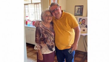 FESTA EM SÍTIO NOVO BRINDA 99 ANOS DE MARIA FARIAS