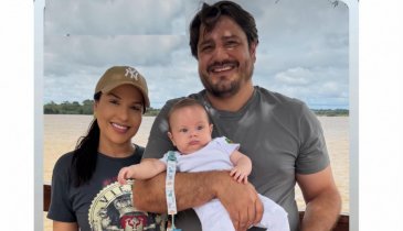 DEPUTADO EDUARDO FORTES LEVA O FILHO AO CANTÃO