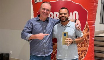 ARAGUAINENSE RICARDO BRAGA É ELEITO O MELHOR REPRESENTANTE DA URBANO ALIMENTOS NO BRASIL