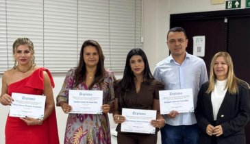 "ESTE É APENAS O COMEÇO." NOVA FASE EM TOCANTINÓPOLIS. MARIA DAIUSA ASSUME A ACITO COM FOCO EM RECONSTRUÇÃO E TRANSPARÊNCIA.