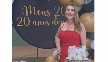 20 + 20: O B-DAY DE CRISTIANE MARLOW