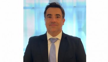 CONHEÇA. DR. GIOVANNI AUGUSTUS, O CIRURGIÃO QUE UNE ESTÉTICA E HUMANIDADE NOS BASTIDORES DA MEDICINA PALMENSE.