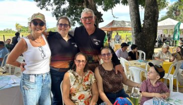 CÉLIA PIRAJÁ E RUBENS SOUZA CUNHA RECEBERAM NO RANCHO CAXINGUI