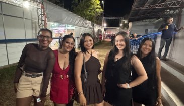 AMOR POR MAIARA E MARAISA CURA VIDAS E CRIA O FÃ-CLUBE MEM MARANHÃO