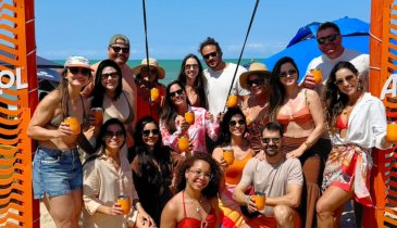COM NADYAZINHA "ON THE BEACH" EM MARACAÍPE
