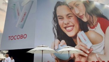 JÚLIA REGIS É O ROSTO BRASILEIRO DA CAMPANHA DA TOCOBO NA COREIA DO SUL