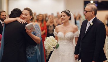 DULCE E MARCELO MIRANDA RADIANTES NO CASAMENTO DA FILHA MARCELLA