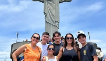 NO CRISTO REDENTOR 