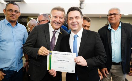 Deputado federal Tiago Dimas e o prefeito de Palmas Eduardo Siqueira Campos