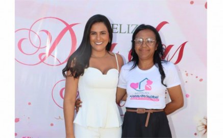 Primeira-dama do Tocantins, Karynne Sotero e a  pres. do Instituto Casa de Isabel, Cecília Moura L. Leite
