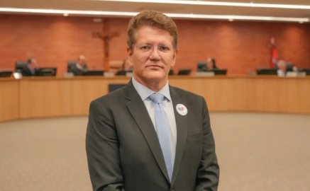 Novo desembargador do TJTO, Marcos Antônio