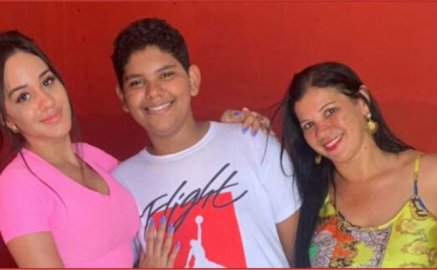 Sandra Maria Soares (secretária Grupo Boa Sorte) e os filhos Carla mickaelly e Clayton Eduardo -