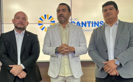 Paulo César Benfica (esq.), governador Wanderlei Barbosa e Carlos Felinto Júnior,