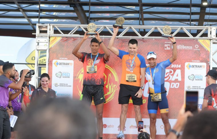  Premiação coroou os grandes destaques da Corrida do Fogo, no domingo, 30/6 Luiz Henrique Machado/Governo do Tocantins