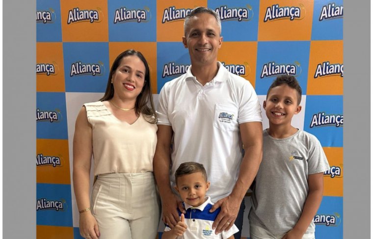 Presidente do CMEC Araguaína e o vice-presidente da Aciara, Tomaz Araújo,Vinícius e Filipe 