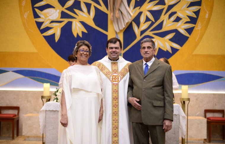 Rosa Maria e Padre Bruno Rodrigues Álbum de Família