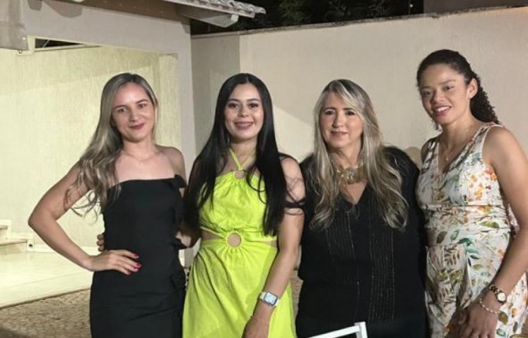 Jordana Chaves, Gabriela Silva, Sofia Martins e Thais Fernanda 